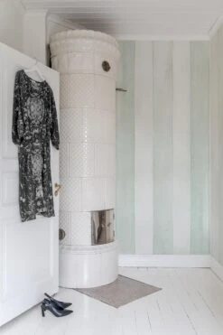 Aquarelle Stripe Pastel Green -Belartestudio Shop Big Bold AquarelleStripe BAS01109044 PastelGreen 4