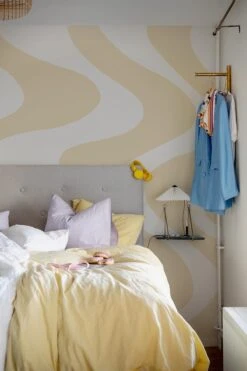 Curvy Pale Yellow -Belartestudio Shop BoldPastels Curvy BAS00507052 PaleYellow 1