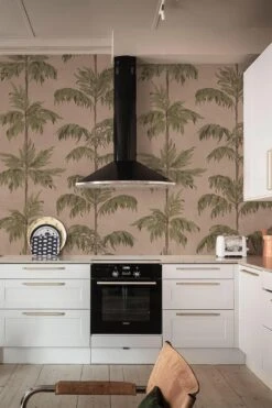 Vintage Palm Tree Soft Pink 10 Vintage Palm Tree Soft Pink -Belartestudio Shop DecoDecadens VintagePalmTree BAS01601031 SoftPink 1