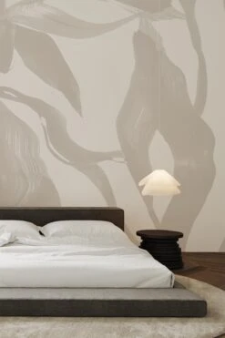 Abstract Leaf Pale Beige -Belartestudio Shop EarthyArtistic AbstractLeaf BAS02507076 PaleBeige 1 f48ffa13 25c4 4022 a7d3 576265656bfc