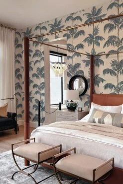 Vintage Palm Tree Small Blue