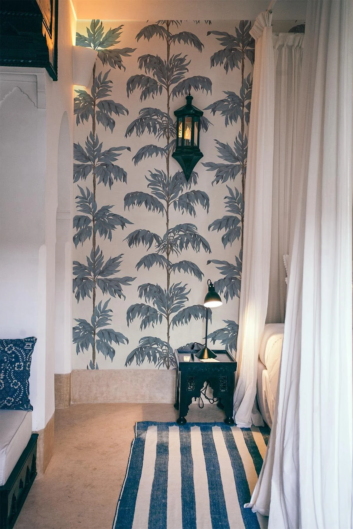 Vintage Palm Tree Small Blue 4 Vintage Palm Tree Small Blue - Image 4