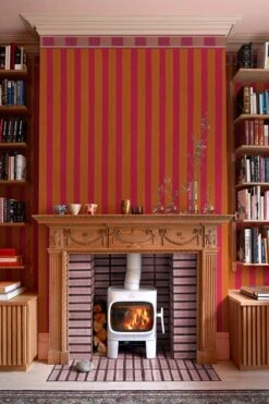 The Bold Stripe Dragonfruit