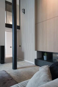 Irregular Stripe Pale Beige