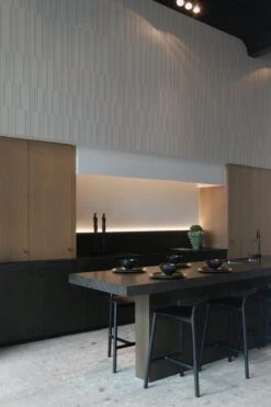 Irregular Stripe Pale Beige -Belartestudio Shop ModernStripes IrregularStripe BAS00102076 PaleBeige 5