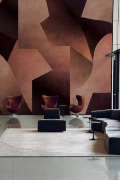 Gradient Graphic Burgundy