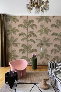 Vintage Palm Tree Soft Pink