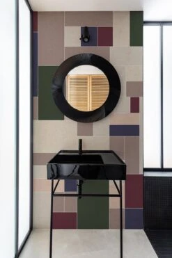 Bold Grid Burgundy/Green -Belartestudio Shop belarteSTUDIOxSebastianDollinger BoldGrid BAS05901118 Burgundy Green 1 50994997 7fe6 47ea b02e 91708d18575e